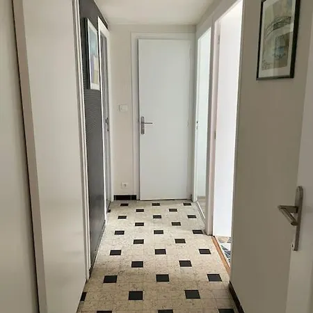 A 150m Du Lac- Plage De L'imperial Apartamento *